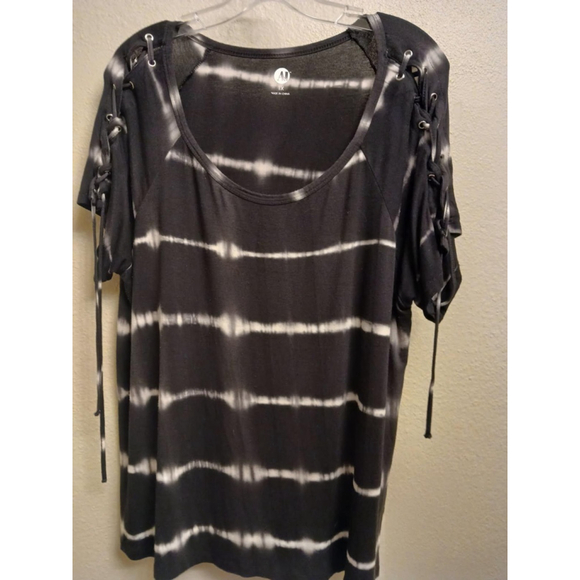 Women's A&I Black Tie-Dye Lace-Up Sleeve Top 1X (31JC) - Picture 7 of 8